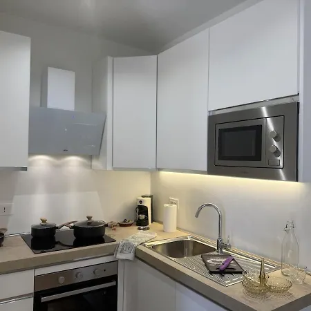 Giulia Apartment *