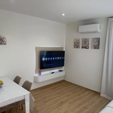 Giulia Apartment Olbia